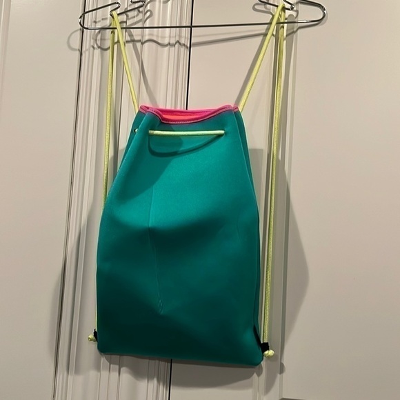 TRIANGL bag - Picture 1 of 2